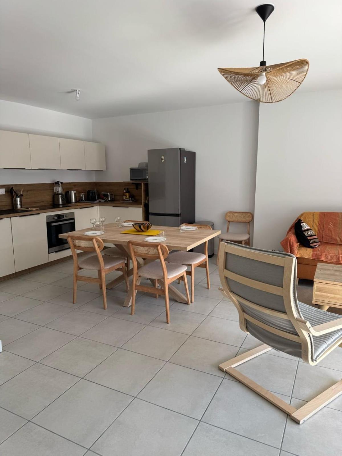 Appartement La Datcha - New T3 With Balcony & Parking Near Train Station *